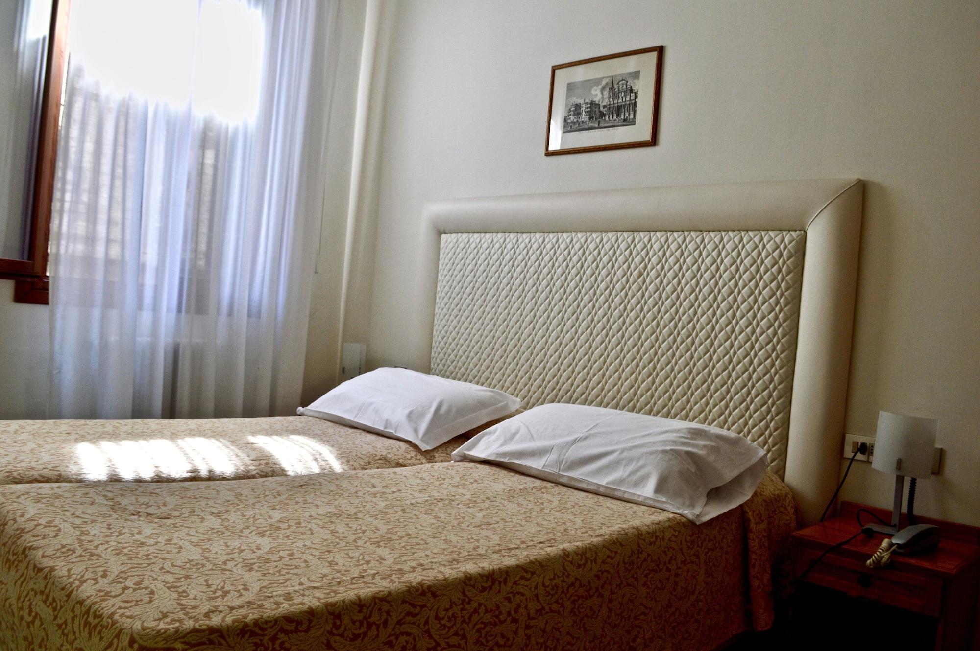 Silva Hotel Venecia
